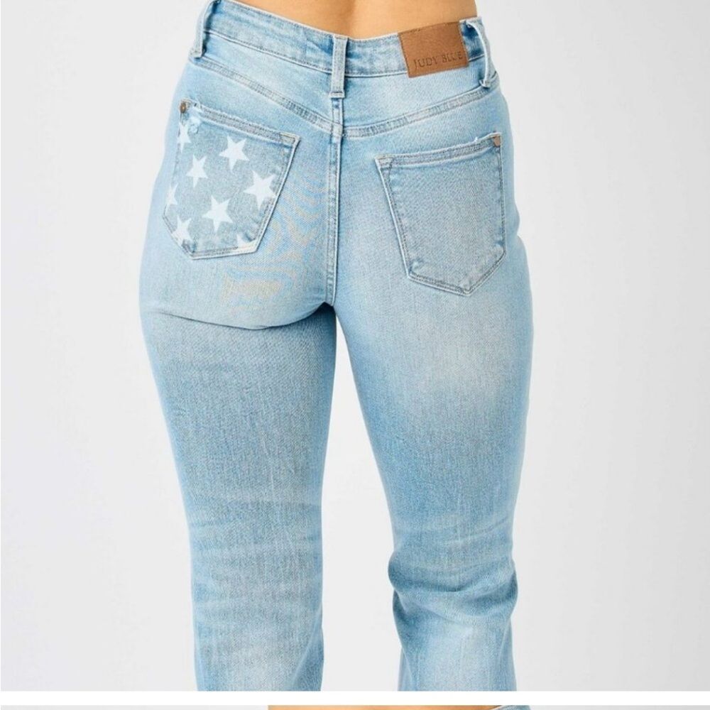 Judy Blue size 13 (14w) / EU 31 Distressed Star pocket frayed hem jeans like new